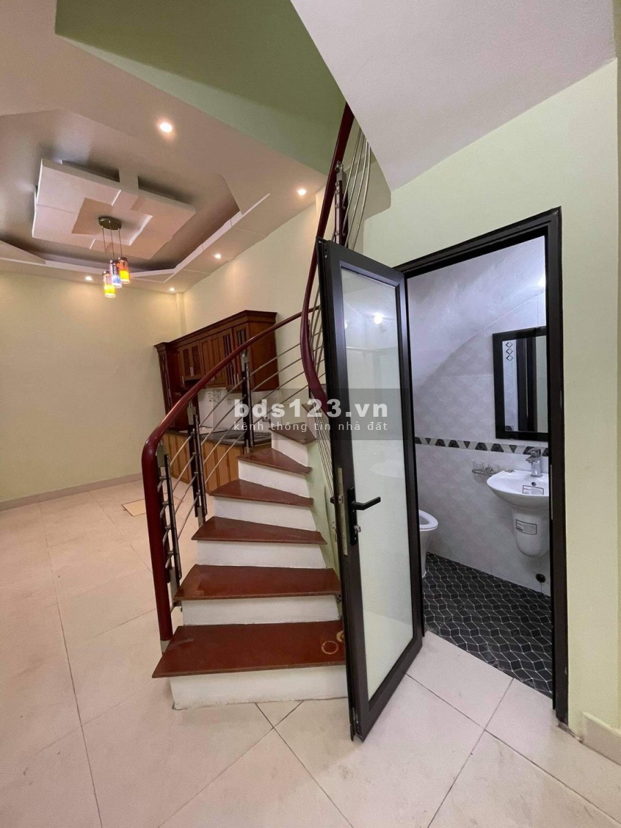 GÀ ĐẺ TRỨNG VÀNG Ở ĐÔNG THIÊN HOÀNG MAI. CHÍNH CHỦ BÁN GẤP ĐỂ MUA NHÀ TO HƠN
