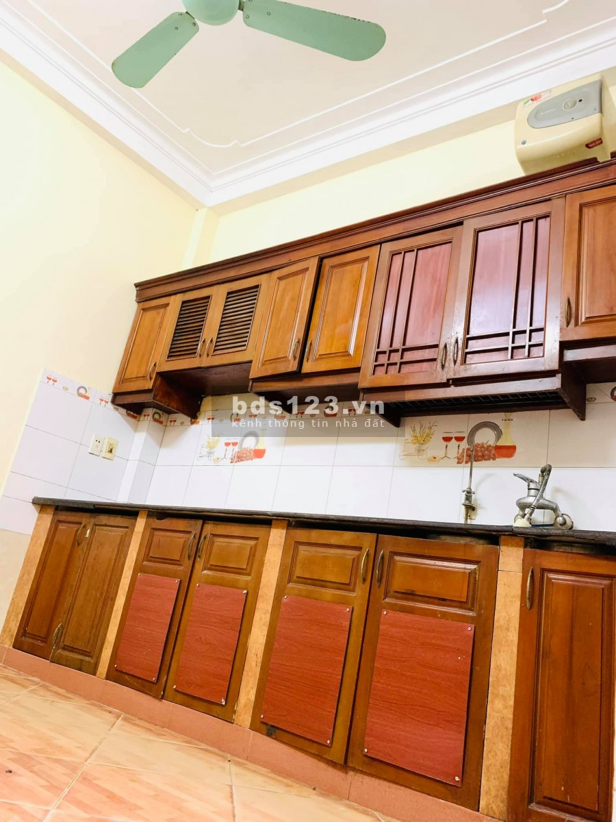 Lô Góc, Ngõ Nông Rộng, Nhà Đẹp Minh Khai, 34m2, 5 Tầng, Giá 3,35 Tỷ
