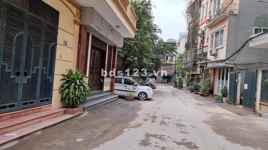 TÂY HỒ QUẬN- AN SINH TUYỆT VỜI- 10M Ô TÔ ĐỖ NGÀY ĐÊM