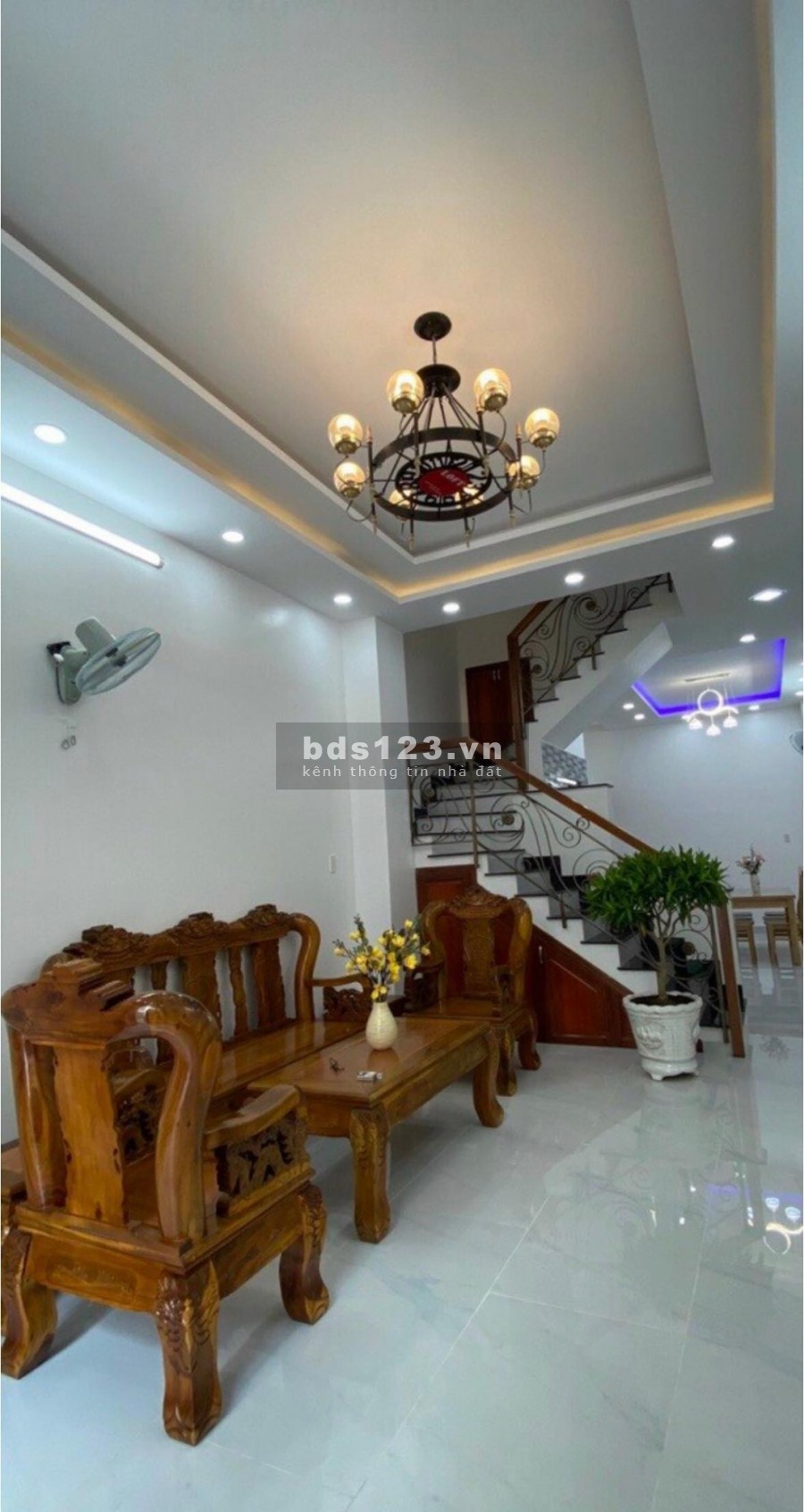 Nhà HXT VIP, đẹp, mới xây phong cách hiện đại, 5T, Phạm Văn Chiêu, P9, Quận Gò Vấp, giá 6.3 tỷ