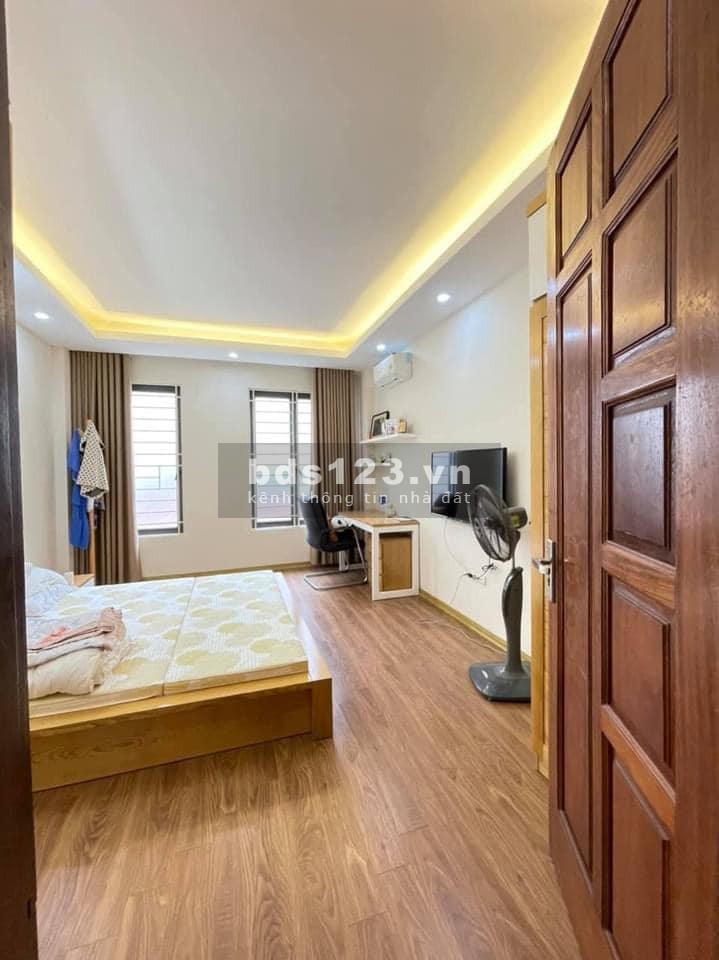 Chỉ 2,5 tỷ sở hữu ngay nhà phố Hà Trì, 5 tầng, mặt tiền thoáng LH Mạnh 0358.190.544