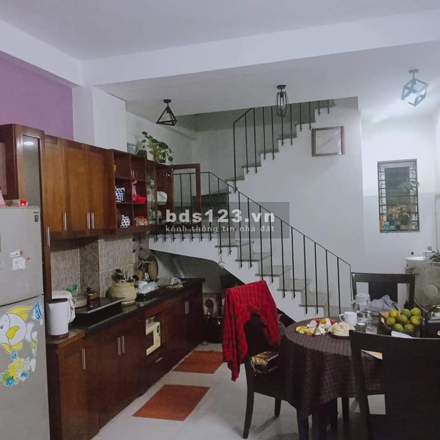 TÂY HỒ QUẬN- AN SINH TUYỆT VỜI- 10M Ô TÔ ĐỖ NGÀY ĐÊM