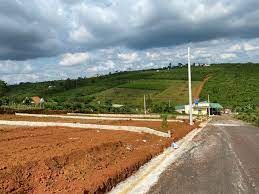 CHỈ VỚI 200 TRIỆU BAN ĐẦU SỞ HỮU ĐẤT VEN ĐÀ LẠT 200M2 CÓ THỔ CƯ