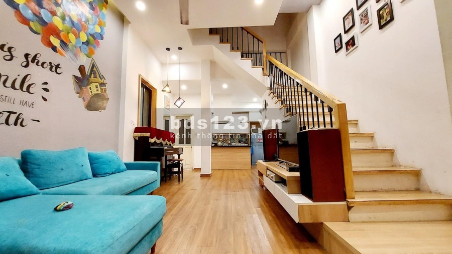 Phố Nguyễn Sơn, nhà đẹp long lanh, 42m2, chỉ từ 3.75 tỷ