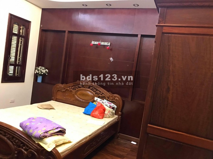 BÁN NHÀ LÔ GÓC 3 THOÁNG LẠC LONG QUÂN 50M,5 Tầng - PHÂN LÔ QUÂN ĐỘI - 10M RA MP LẠC LONG QUÂN