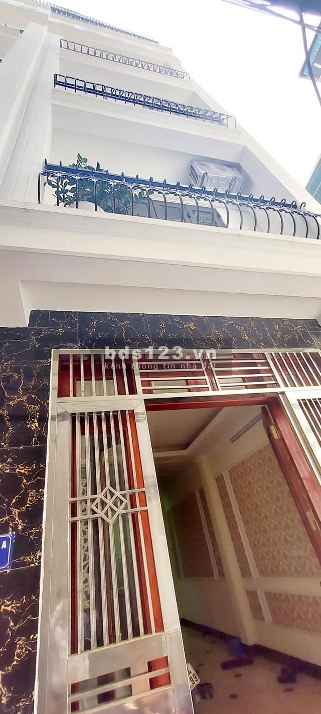 Bán nhà ngõ rộng Bùi Xương Trạch, nhà đẹp, yên tĩnh, ở ngay 4.15 tỷ