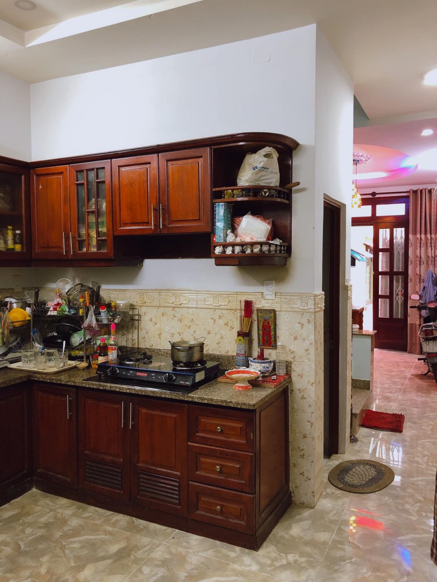 Cách HẺM XE HƠI vài bước, Hoàng Hoa Thám, P. 5, Phú Nhuận, 40.2m2, 4 tầng, Giá 5.6 tỷ