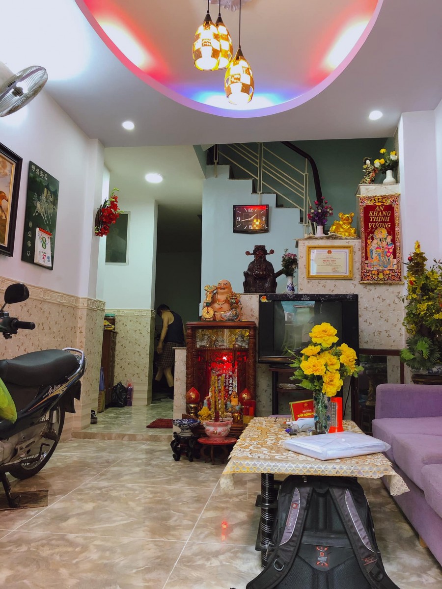 Cách HẺM XE HƠI vài bước, Hoàng Hoa Thám, P. 5, Phú Nhuận, 40.2m2, 4 tầng, Giá 5.6 tỷ