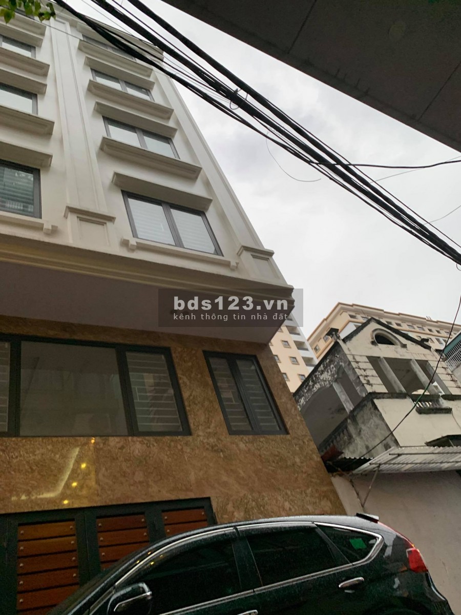 Nhỉnh 6 tỷ ô tô đỗ cửa có ngay nhà 60m2 Hoàng Đạo Thành, Thanh Xuân