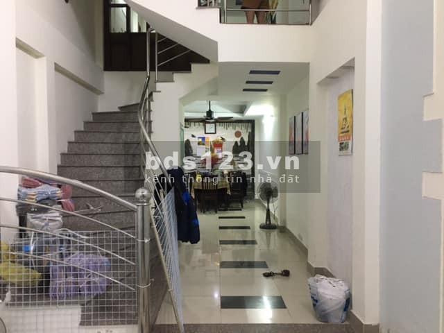 Chính chủ gửi bán nhà ngõ 213 Giáp Nhất, DT 53mx 4,5 tầng Kinh doanh nhỏ