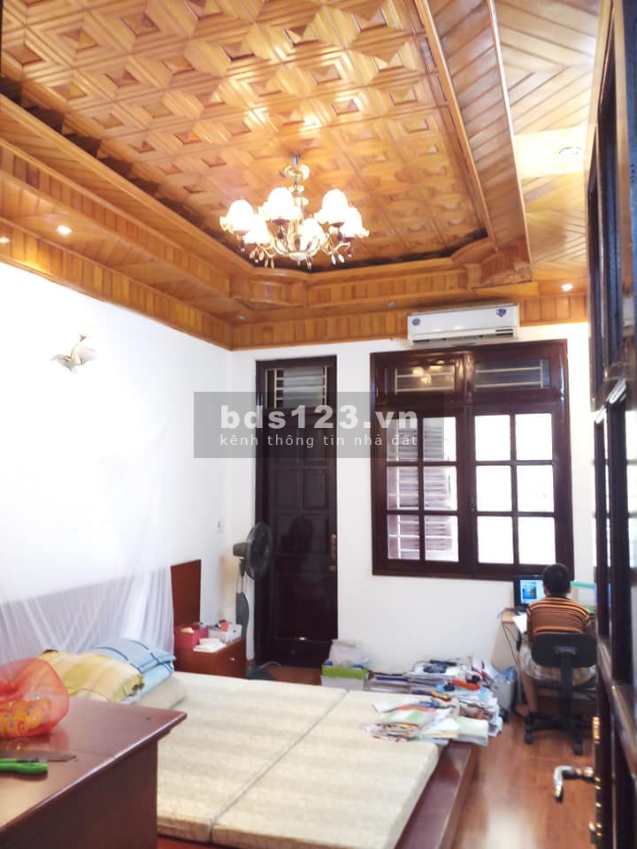 BÁN NHÀ PHÂN LÔ MAI DỊCH, ÔTÔ ĐỖ CỬA, NỘI THẤT GỖ CỰC ĐẸP, CHỈ 7,9 TỶ(Lh: 0368422168)