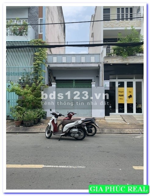 Bán nhà MTNB TRẦN THỦ ĐỘ phường Phú Thạnh DT 4,55x19 (NH4,6m) Cấp 4 Giá 9,3 tỷ TL