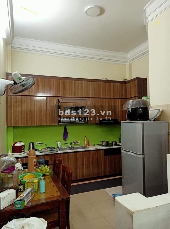 BÁN GẤP NHÀ PHỐ VĨNH PHÚC, 7.2Ha BA ĐÌNH 46m2 x5T, GIÁ CHỈ 3.6 TỶ