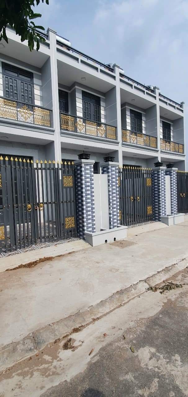 CHÍNH CHỦ CẦN BÁN NHÀ NHƯ HÌNH Liên hệ : 0944 981467 để được tư vấn.