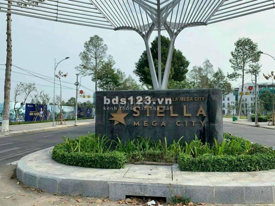 Đất nền trên mặt tiền Võ Nguyên giáp gần sân bay
