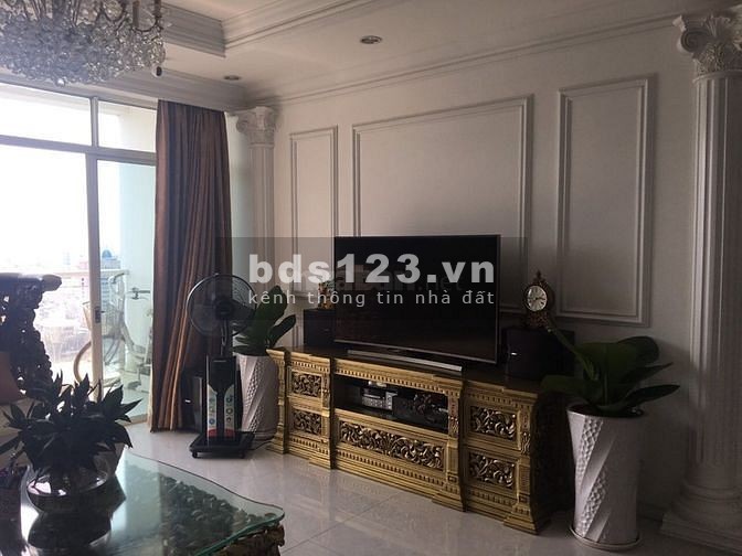 Bán căn hộ phường Thảo Điền, diện tích 178 m2 vị trí đắc địa, tầng cao view triệu đô