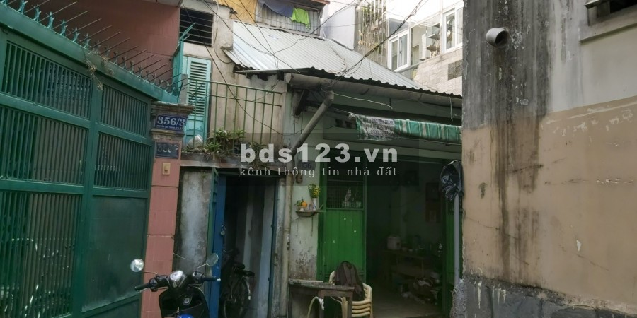 Chính chủ cần bán gấp đất giá tốt Quận 10, vị trí đẹp, khu kinh doanh sầm uất
