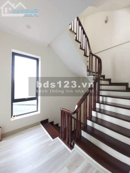 Bán Nhà Kim Ngưu, Hai Bà Trưng, 1 Bước Ra Ngõ, An sinh tốt, 30 M^2 2 tỷ 7