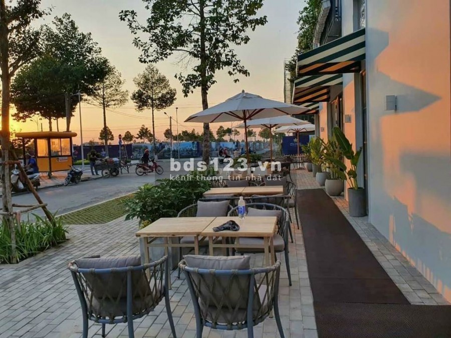 Đất nền trên mặt tiền Võ Nguyên giáp gần sân bay