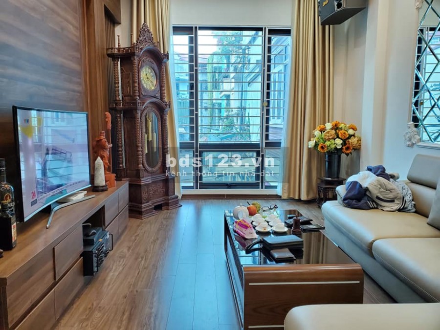 Bán nhà Hoàng Văn Thái 50m2, 5T nhà đẹp phân lô ô tô tránh, KDVP, chỉ 6.5 tỷ, lh+982559359