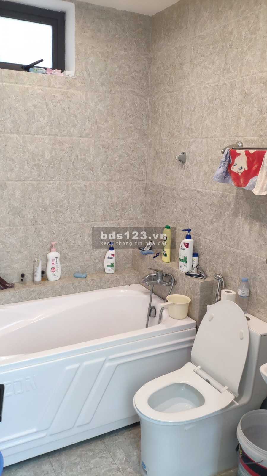 Nhà riêng 2 tầng 81m2 x 4.2m, 7 chỗ đỗ sân, giá 3.1 tỷ - Yên Mỹ, Thanh Trì