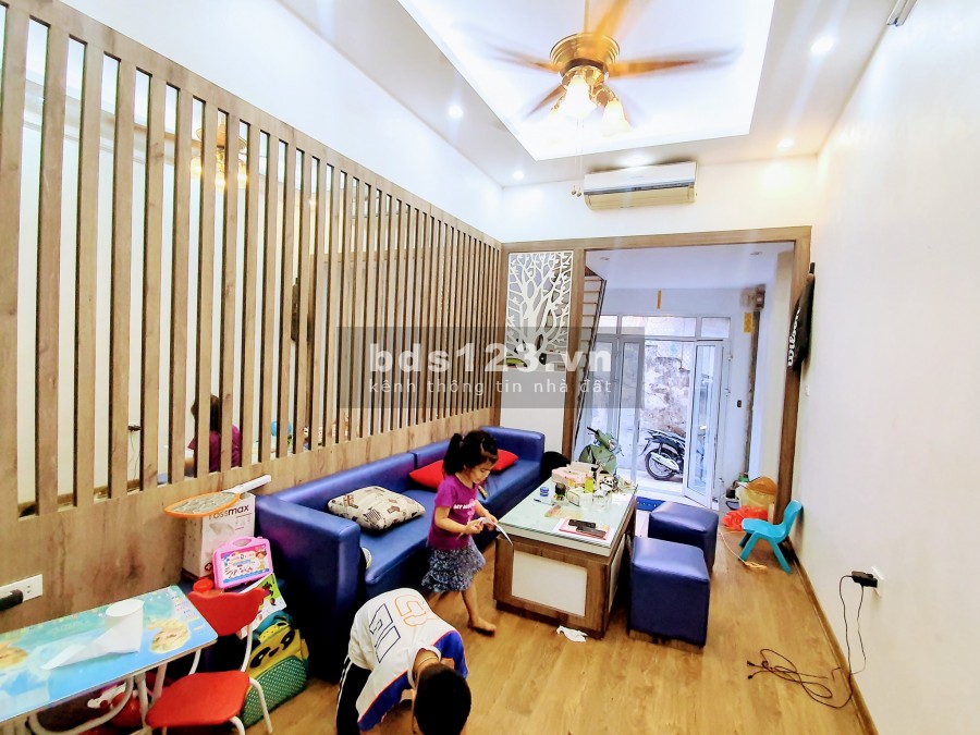 BÁN NHÀ MỚI TÂY TRÀ-GẦN HỒ CÂU-TIỆN ÍCH VÔ VÀN