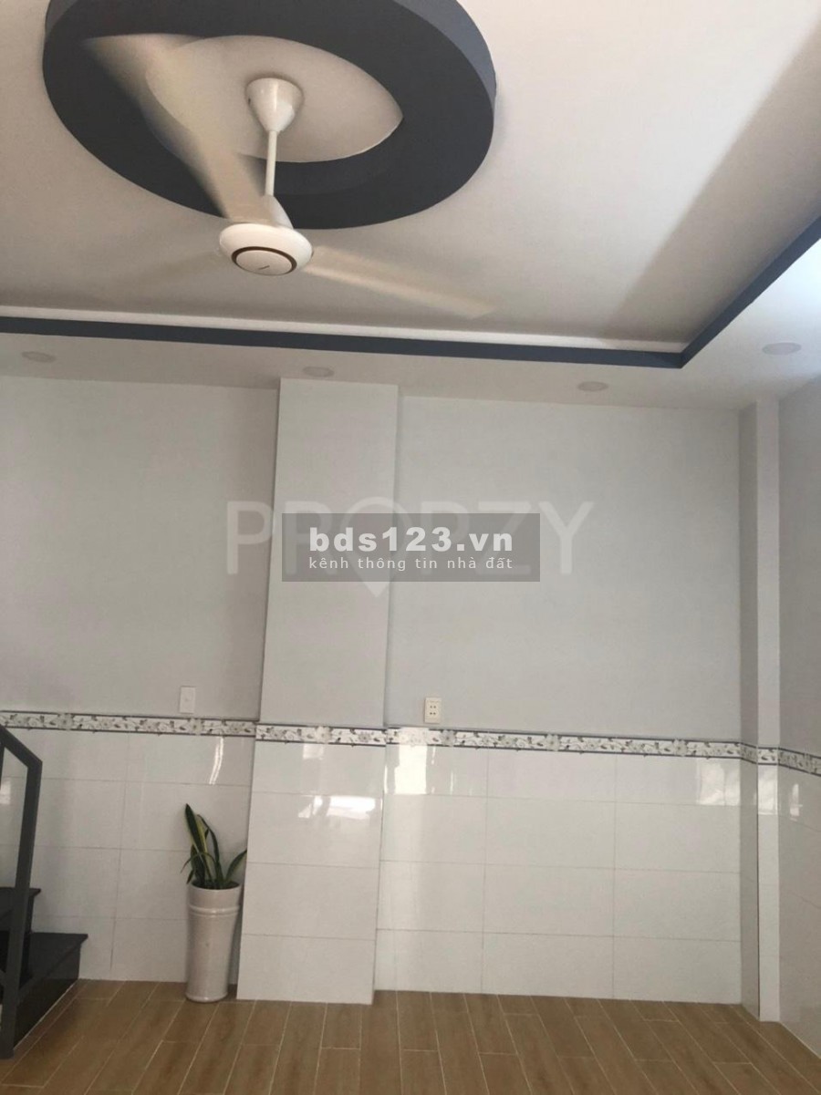 Nhà Hẻm Ba Gác, gần MT Tự Lập, P4, Tân Bình, 5x5.5m, nở hậu, 2 tấm, LH: 0938.764.277