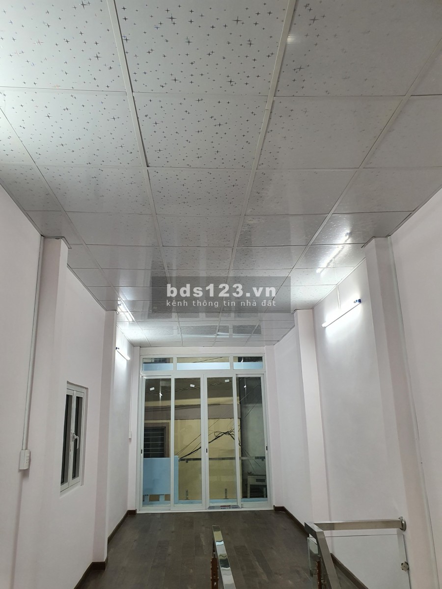 Cần cho thuê nhà Quận 10 Đường Nguyễn Tri Phương