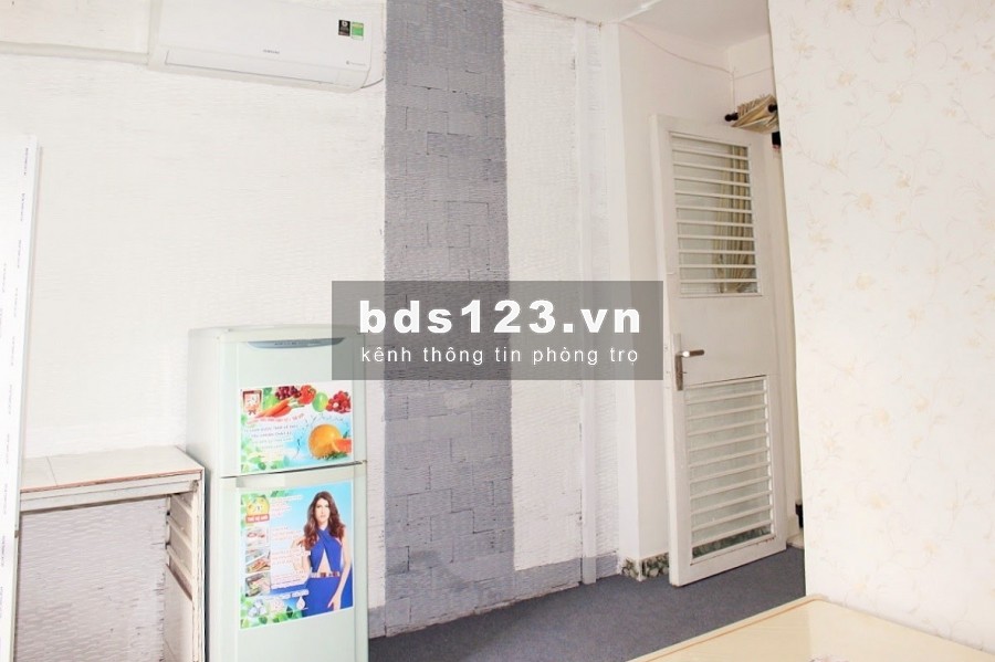 Cho thuê phòng rộng 22m2, ở 2 người, có máy lạnh, Gò Vấp