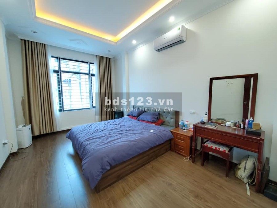 Bán nhà Hoàng Văn Thái 50m2, 5T nhà đẹp phân lô ô tô tránh, KDVP, chỉ 6.5 tỷ, lh+982559359