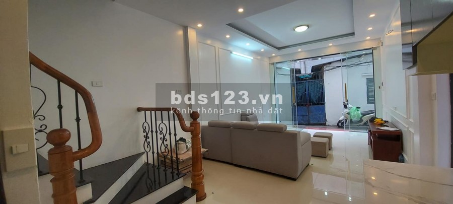 Siêu hiếm ! Nhà phân lô liền kề tại Ngõ Quỳnh 35mx4T giá nhỉnh hơn 3 tỷ
