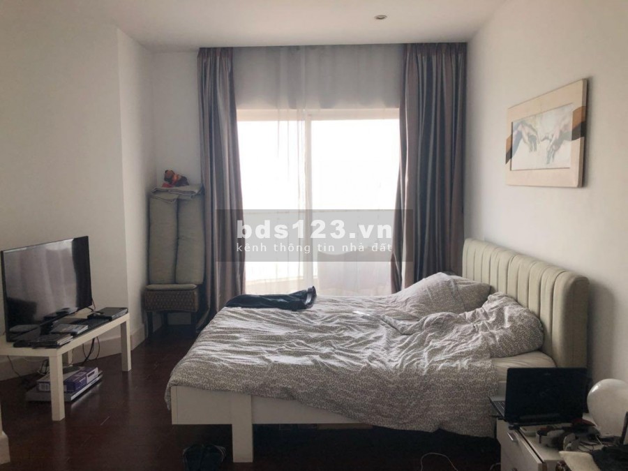 Cho thuê căn hộ biệt thự westlake, view mặt hồ, bể bơi, hướng Đông- Lh: 0972933496 Huy