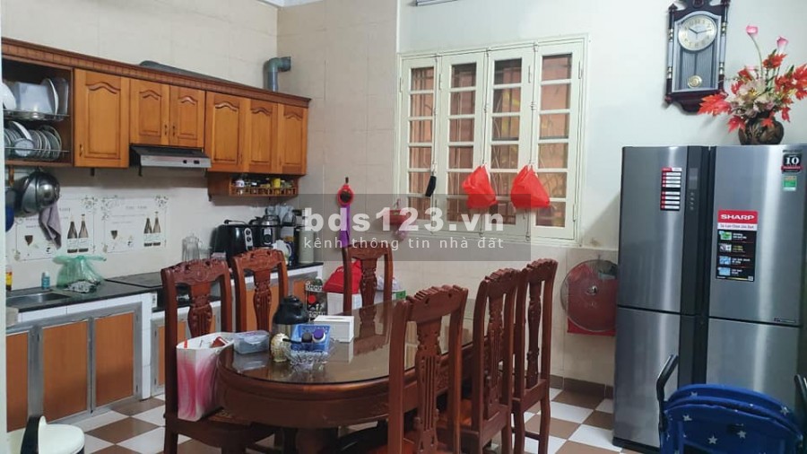 BÁN NHÀ DƯỜNG VŨ TRỌNG PHỤNG 53M 3 TẦNG 5,8M MẶT TIỀN GIÁ 10TY ( KINH DOANH )