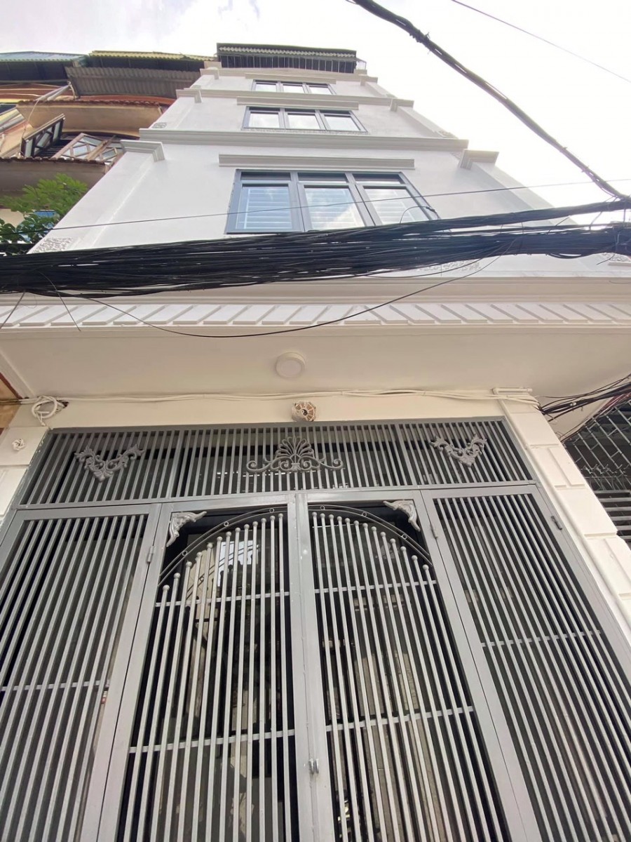 Siêu Phẩm Hiếm Có Tân Mai (35M2), Nhà mới, Lô Góc, 30M ra Ô tô tránh. Giá chỉ nhỉnh 3 tỷ.