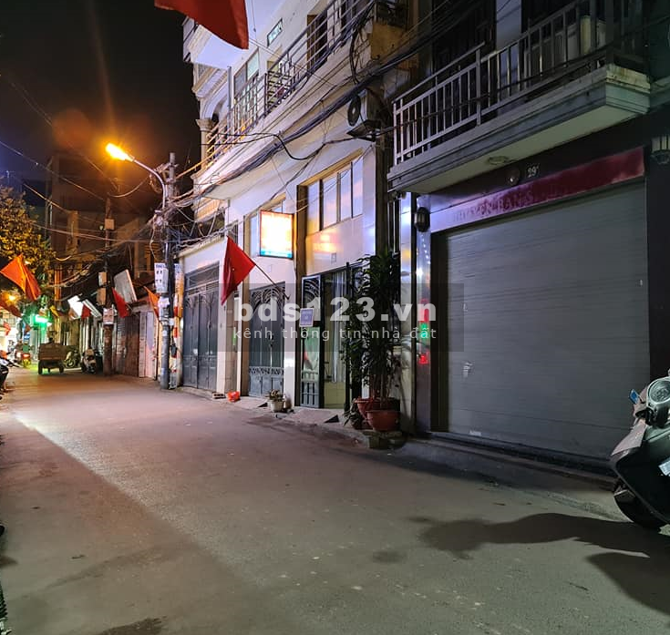 Bán Gấp Nhà Phạm Văn Đồng, Từ Liêm 45m2, 2 Ôtô Tránh, KD, 3.59 tỷ. T.Phương: 0941111357