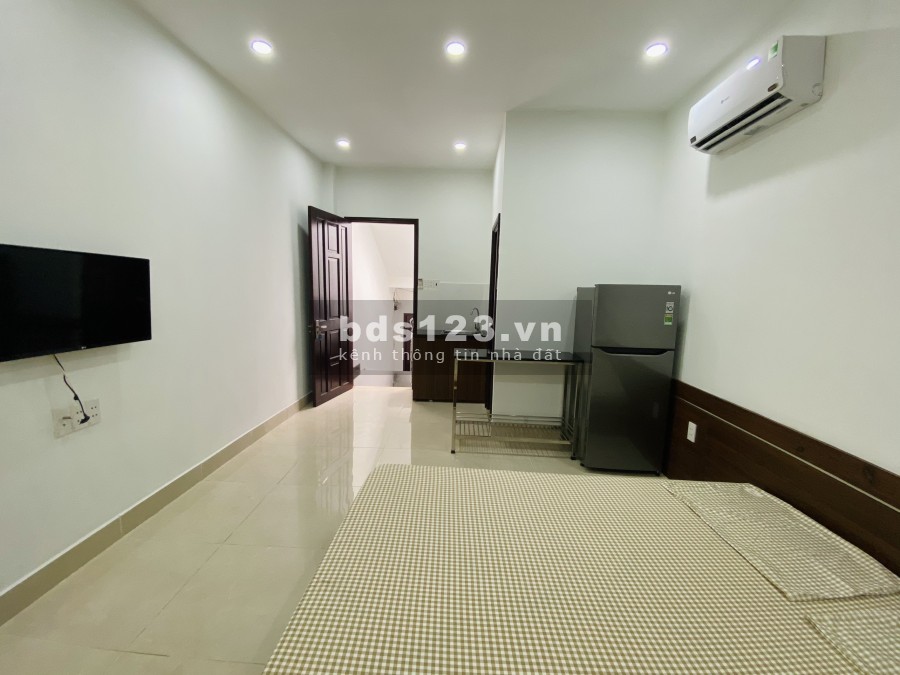 Căn Studio rộng - sáng - thoáng mát đầy đủ nội thất, giá chủ nhà.
