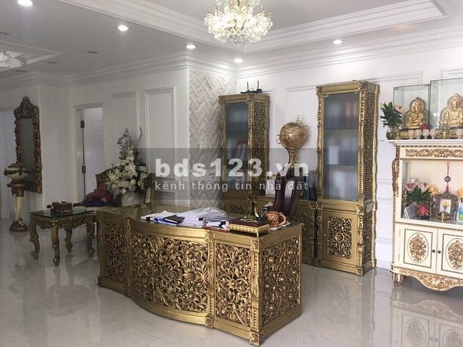 Bán căn hộ phường Thảo Điền, diện tích 178 m2 vị trí đắc địa, tầng cao view triệu đô