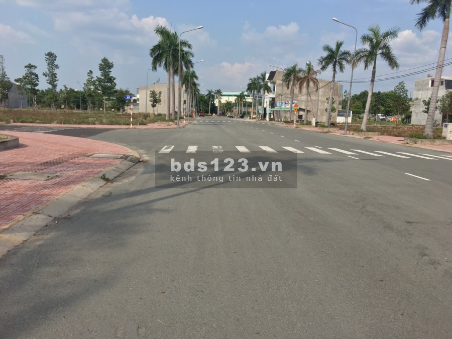 CHÍNH CHỦ, cần bán GẤP 250m2 ĐẤT THỔ CƯ- SỔ RIÊNG - ĐỐI diện trường cấp 2- BẾN CÁT - BD