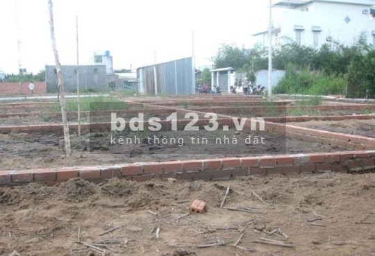 900M ĐẤT CẦU GIẤY CẦN BÁN 3 THOÁNG VUÔNG GIÁ 6X TRIỆU/M 0978439490