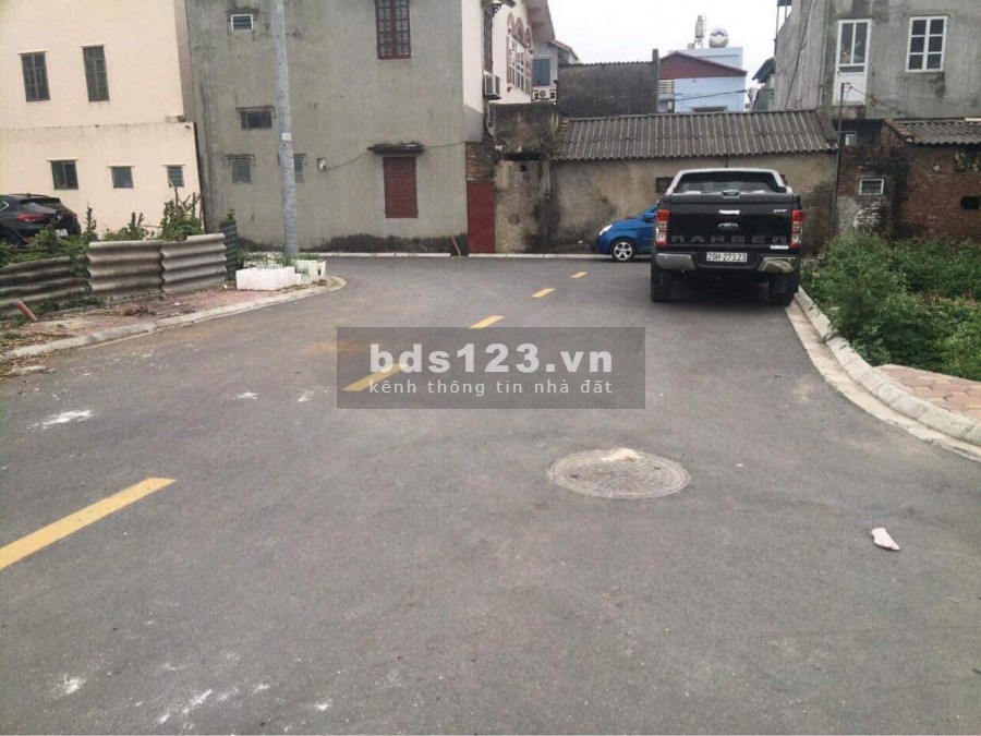 Đất đấu giá Đổng Xuyên, Đặng Xá 70m2 đường oto tránh nhau giá có 35tr/m2. LH 0983253436