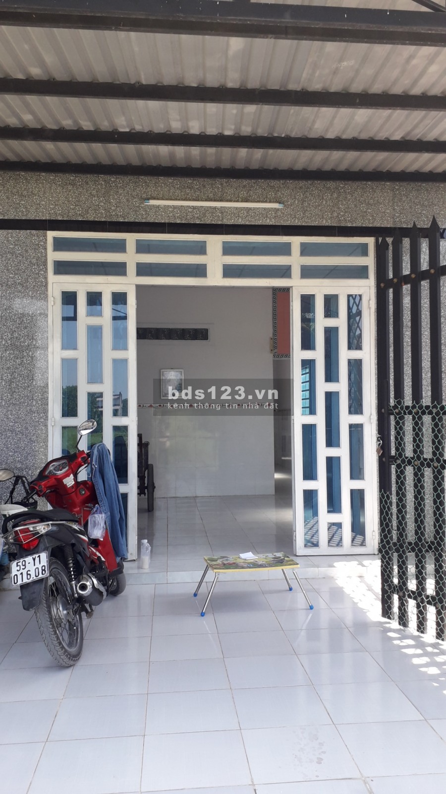 Bàn nhà Ấp Bầu Hữu 1 xã Đức Hòa Thượng Huyện Đức Hòa