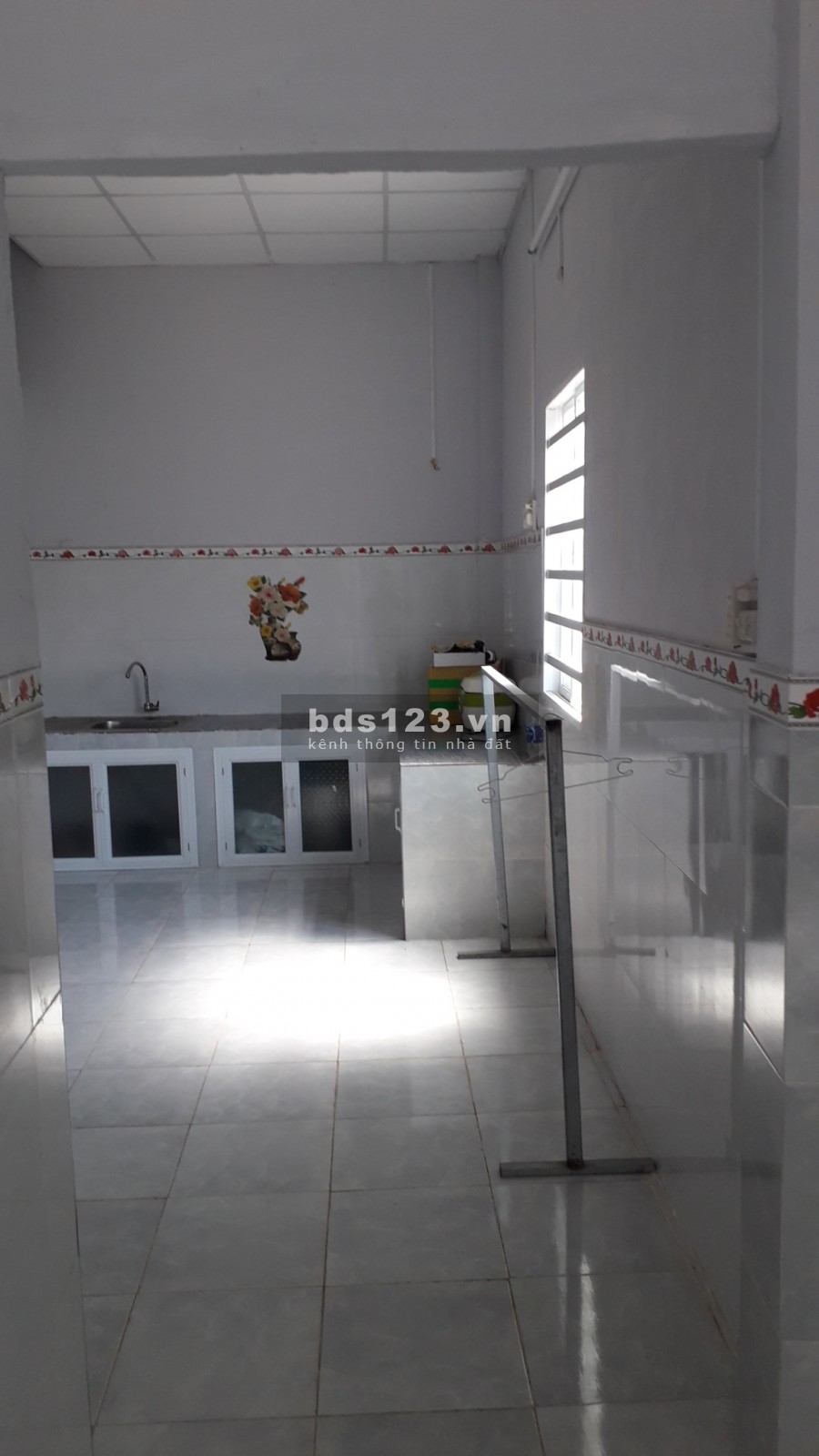 Bàn nhà Ấp Bầu Hữu 1 xã Đức Hòa Thượng Huyện Đức Hòa