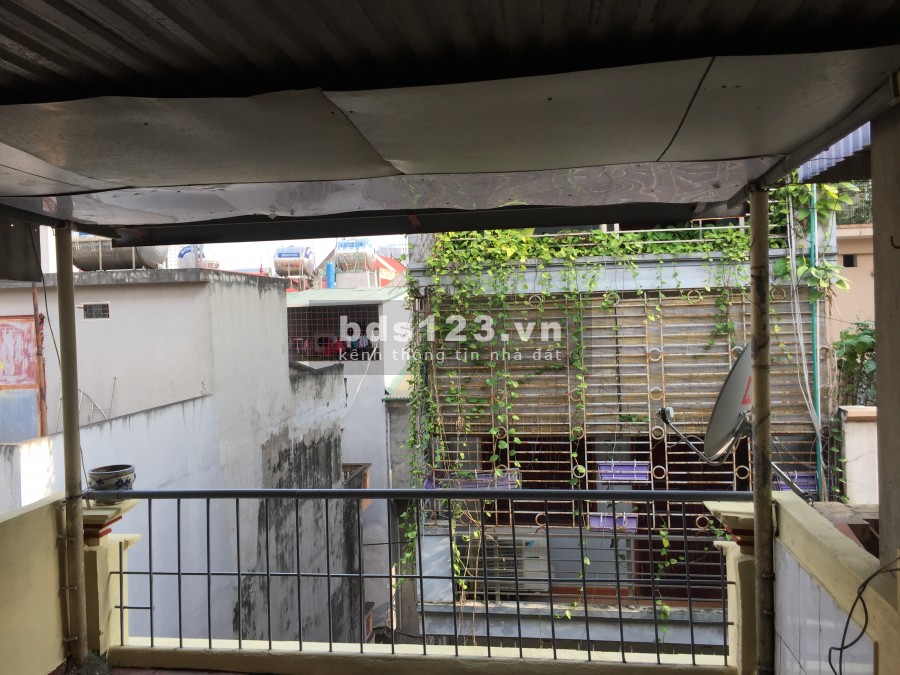 Bán nhà tổ 14 Ngô Quyền Hà Đông 50m2, giá 4,5 tỷ, 4 tầng, 1 tum. Lh: 0374393926