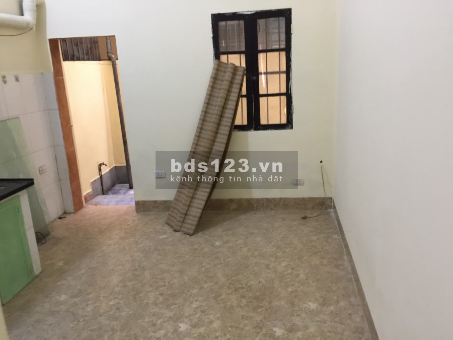 Bán nhà tổ 14 Ngô Quyền Hà Đông 50m2, giá 4,5 tỷ, 4 tầng, 1 tum. Lh: 0374393926