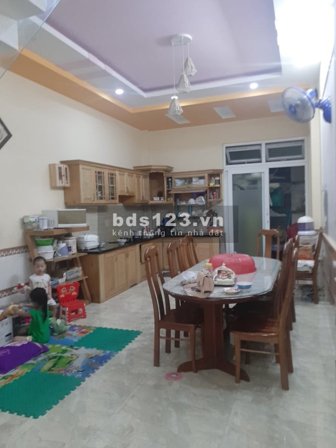 Bán nhà Nguyễn Tri Phương, Q10, Hẻm rộng, DT46m2, Giá 5,2 tỷ