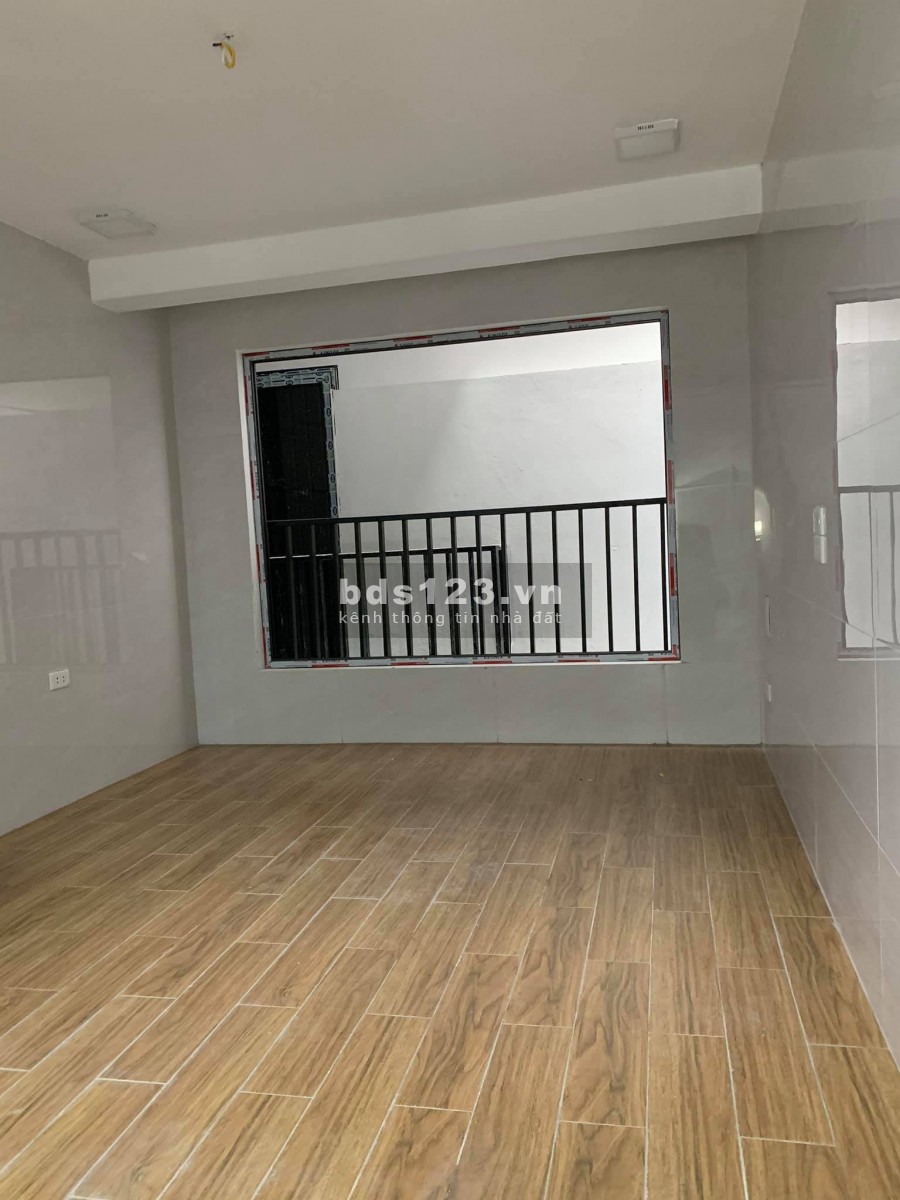 Bán nhà Hồng Hà 19mx6T xây chắc chắn, giá 2.25 tỷ lh 0916010180