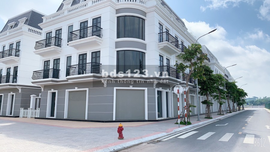 Bán Nhà Phố Thương Mại Vincom Shophouse Thái Hòa, Nghệ An