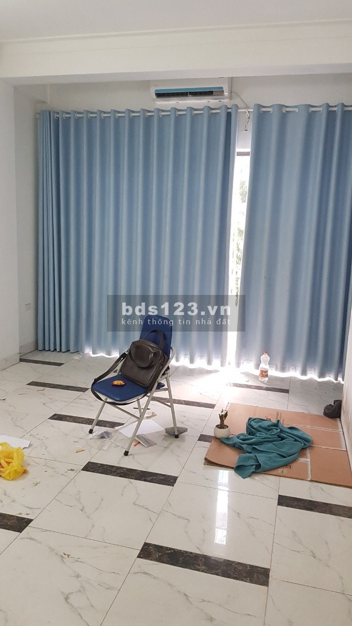 Bán liền kề Đại Thanh 75m, 5.5 tầng ô tô vào nhà