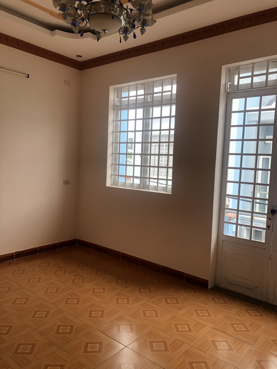 Bán nhà Tân Phong 1T1L SHR cách chợ Phúc Hải 100m