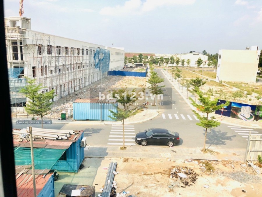 NHÀ PHỐ, Shophouse 4 MẶT TIỀN - VỊ TRÍ KIM CƯƠNG BÌNH DƯƠNG